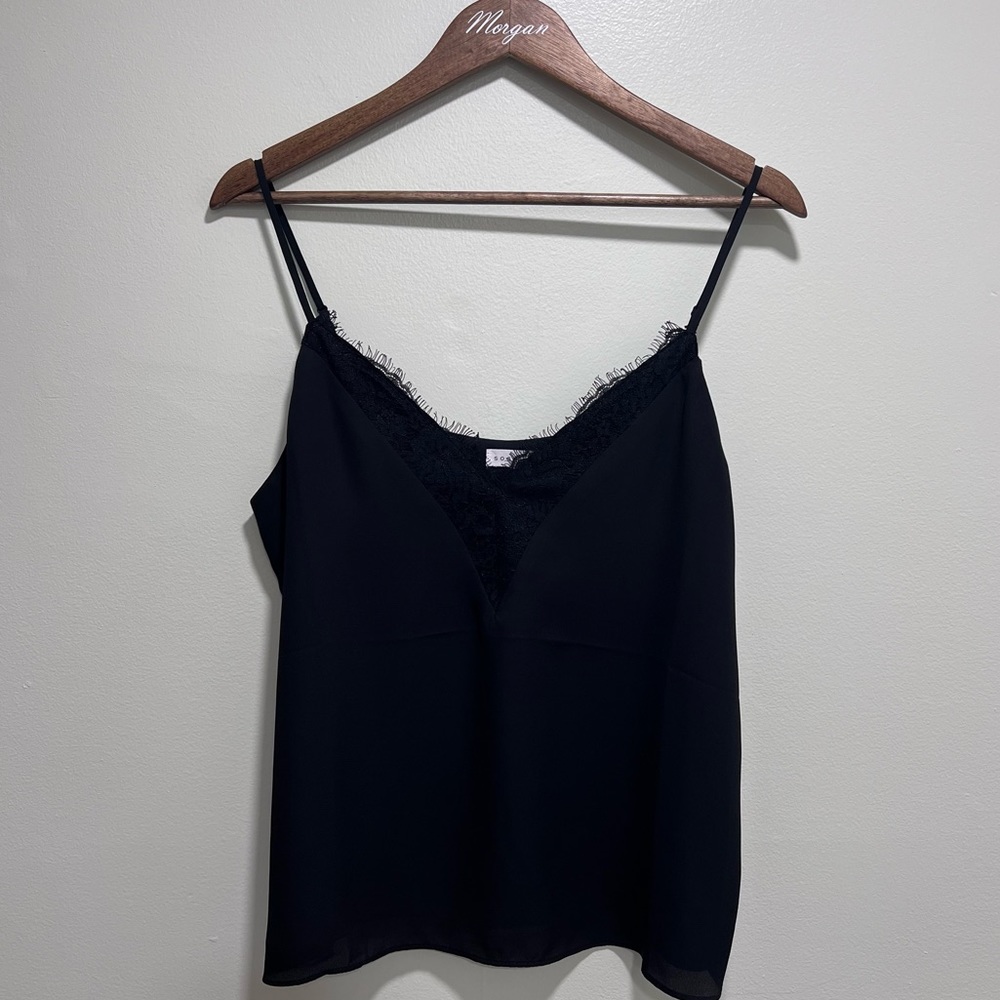 Socialite Black Eyelash Lace Adjustable Spaghetti Strap Camisole, Size Large - Picture 4 of 8
